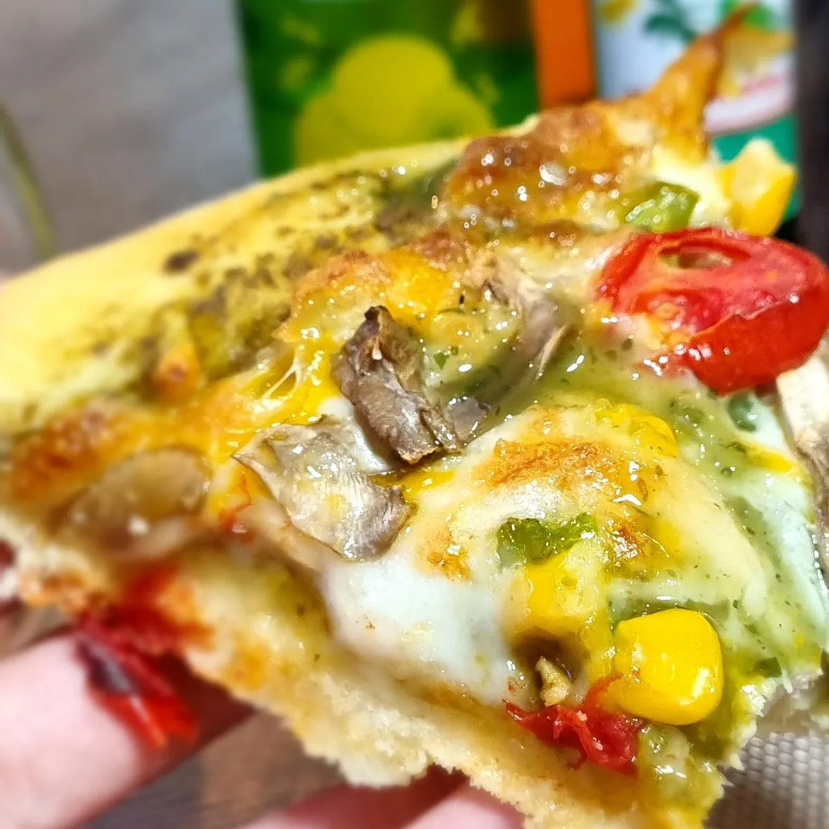 پیتزا مرغ و پستو