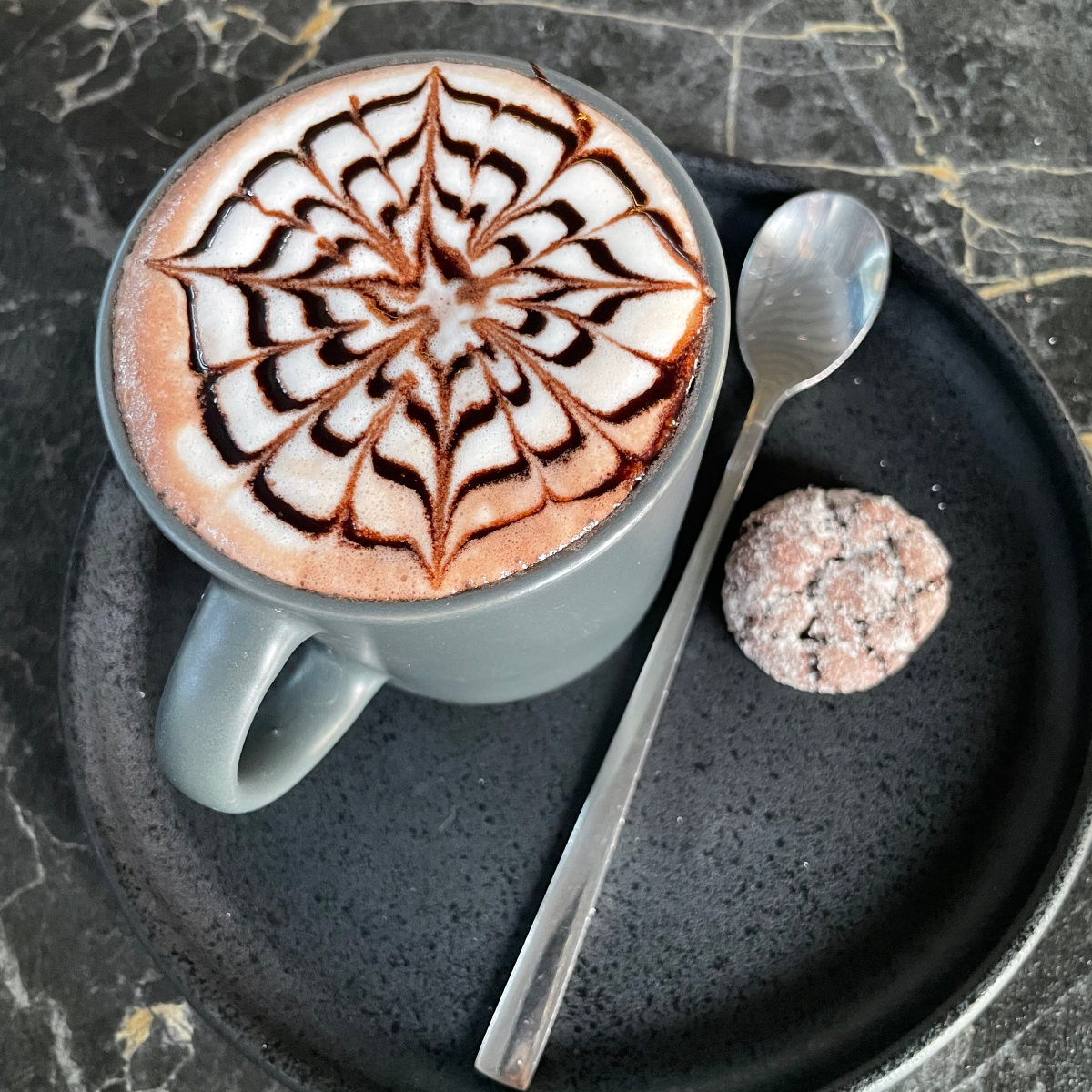 هات چاکلت مخصوص